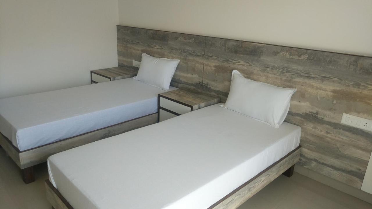 Pride Home Nayagaon Екстериор снимка